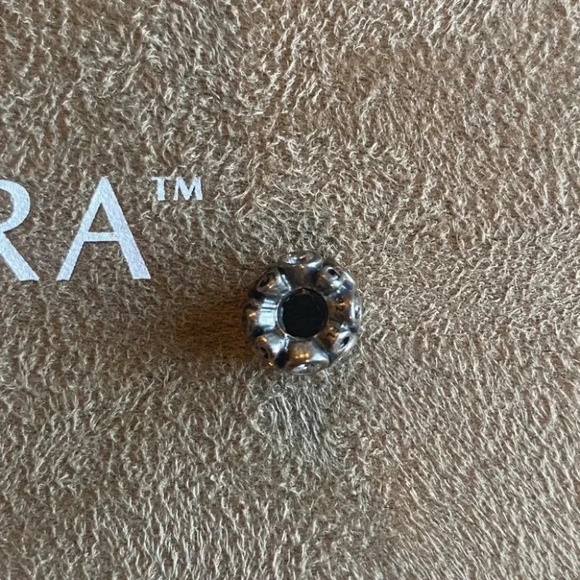 Pandora Primrose Path Charm 790330cz - Picture 2 of 6